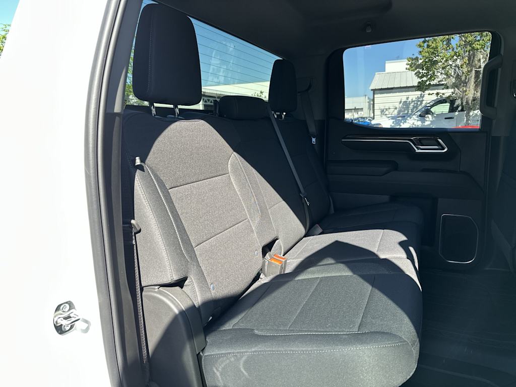 Thumbnail: 2026 Chevrolet Silverado 1500 - 24