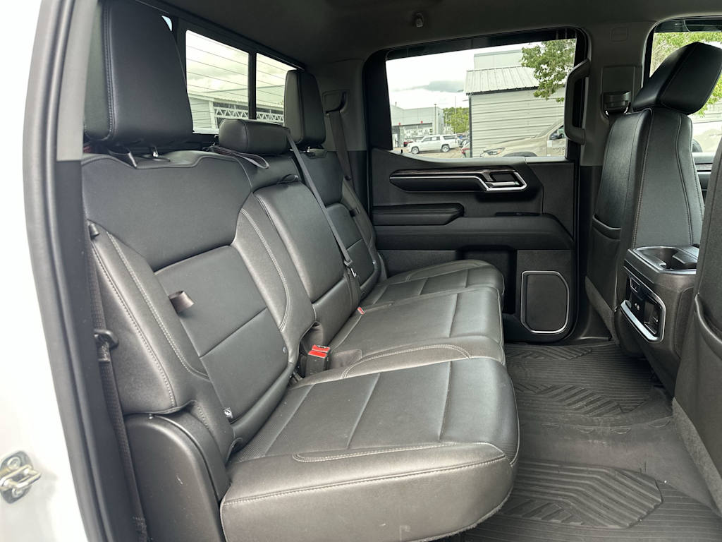 Thumbnail: 2023 Chevrolet Silverado 1500 - 23