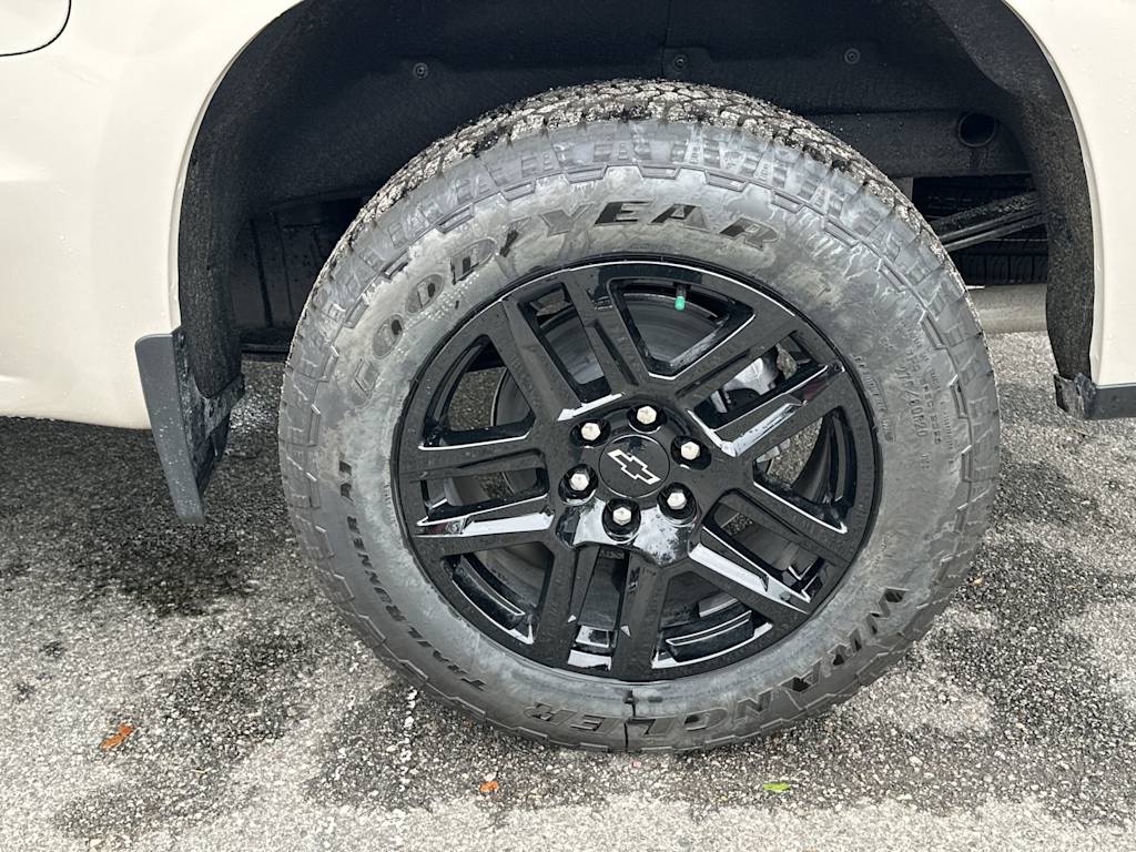 Thumbnail: 2026 Chevrolet Silverado 1500 - 7
