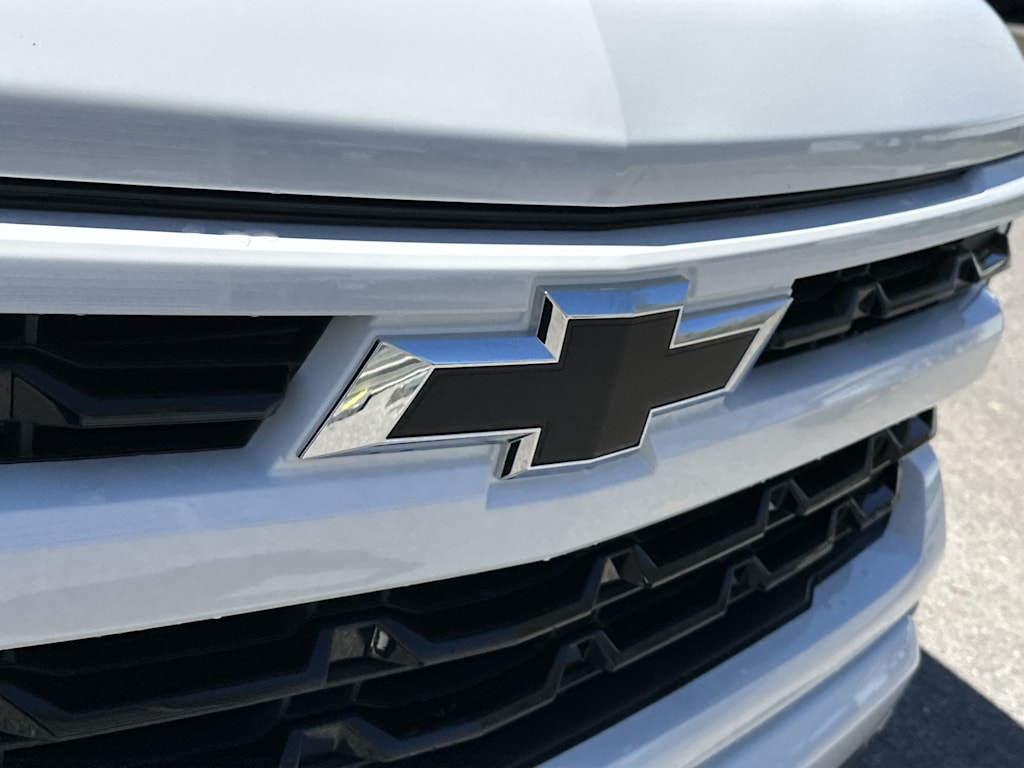 Thumbnail: 2026 Chevrolet Silverado 1500 - 23