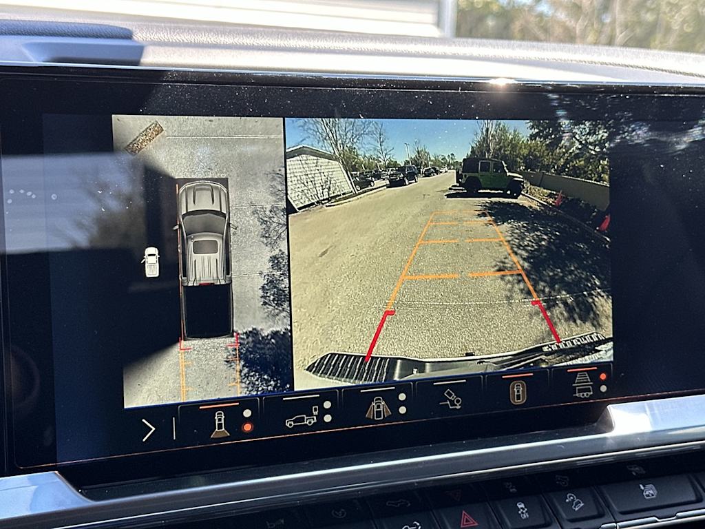 Thumbnail: 2026 Chevrolet Silverado 1500 - 13