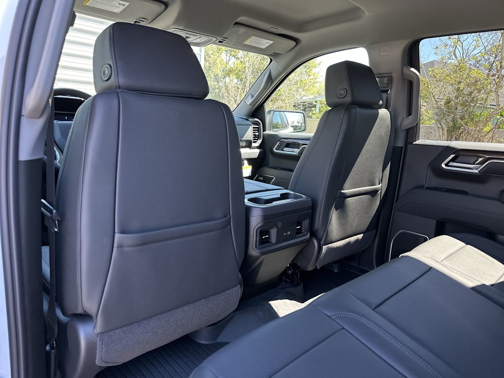 Thumbnail: 2026 Chevrolet Silverado 1500 - 12