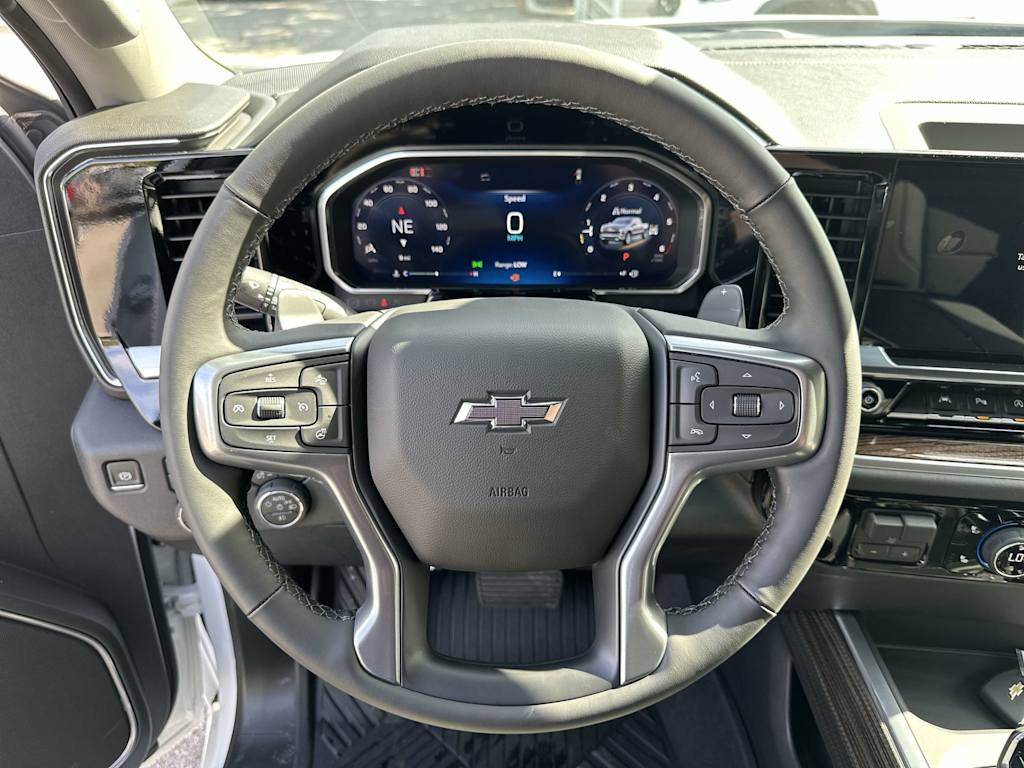 Thumbnail: 2026 Chevrolet Silverado 1500 - 10