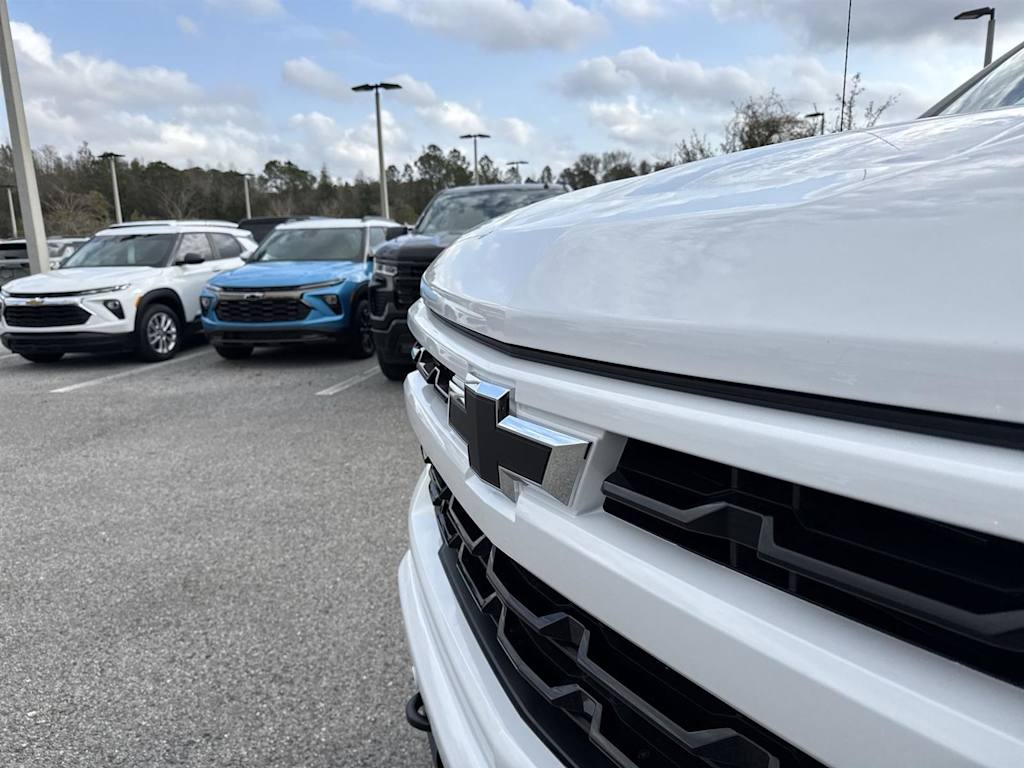 2025 Chevrolet Silverado 1500 RST 7