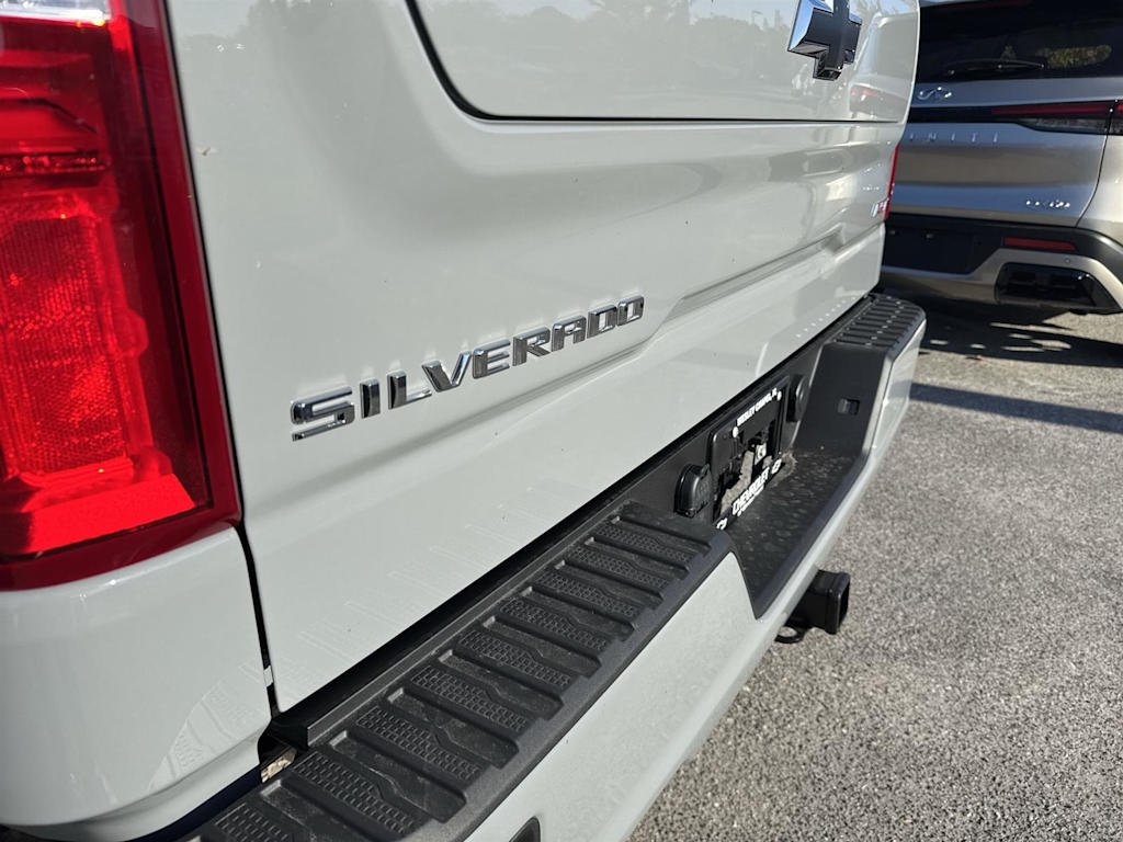 2025 Chevrolet Silverado 1500 RST 24