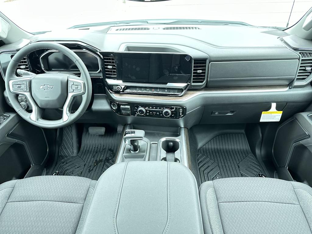 Thumbnail: 2026 Chevrolet Silverado 1500 - 2