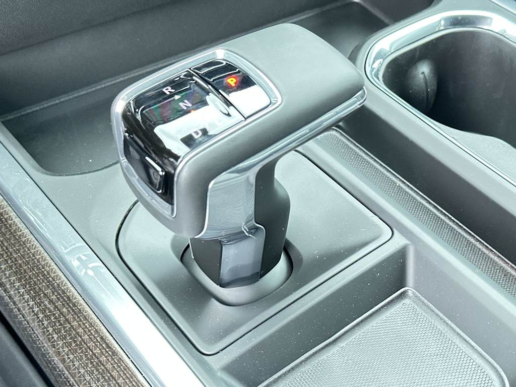 Thumbnail: 2026 Chevrolet Silverado 1500 - 14