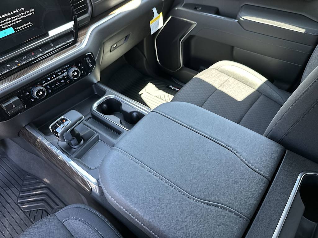 Thumbnail: 2026 Chevrolet Silverado 1500 - 27