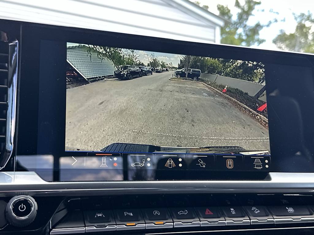 Thumbnail: 2026 Chevrolet Silverado 1500 - 14