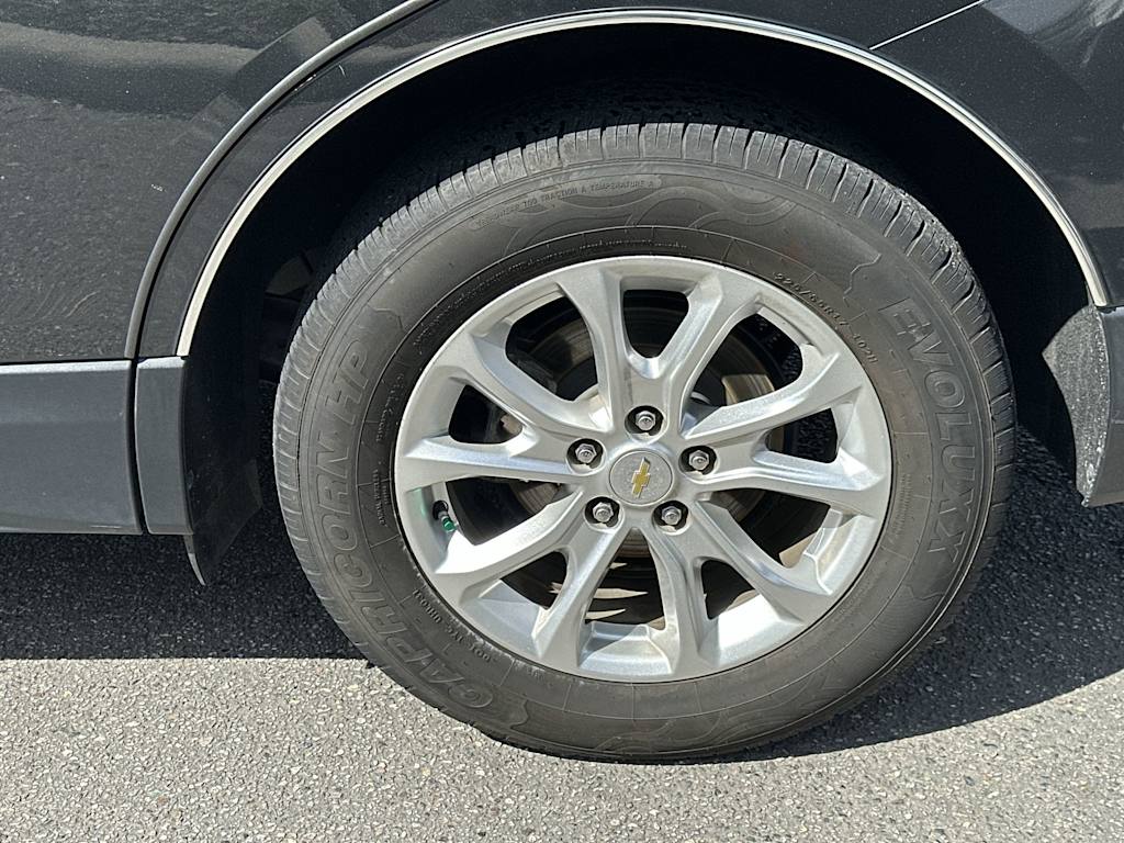 Thumbnail: 2020 Chevrolet Equinox - 8