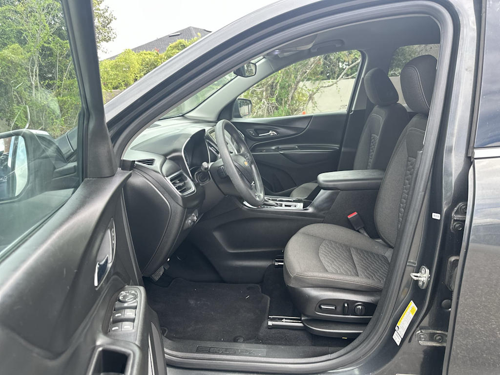 Thumbnail: 2019 Chevrolet Equinox - 10
