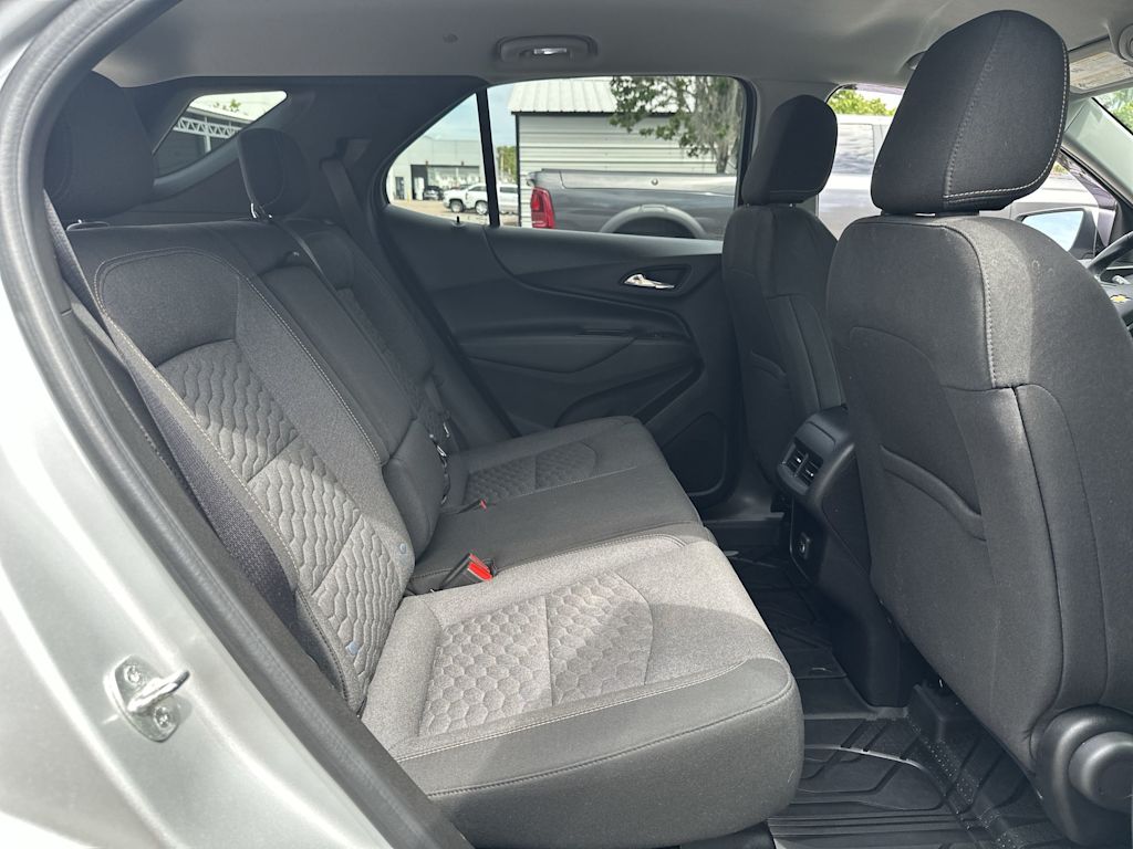 Thumbnail: 2020 Chevrolet Equinox - 25
