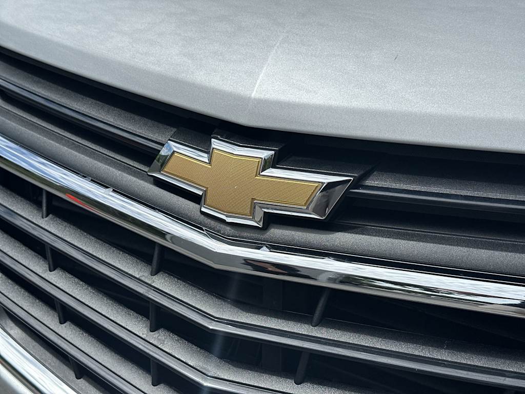 Thumbnail: 2020 Chevrolet Equinox - 6