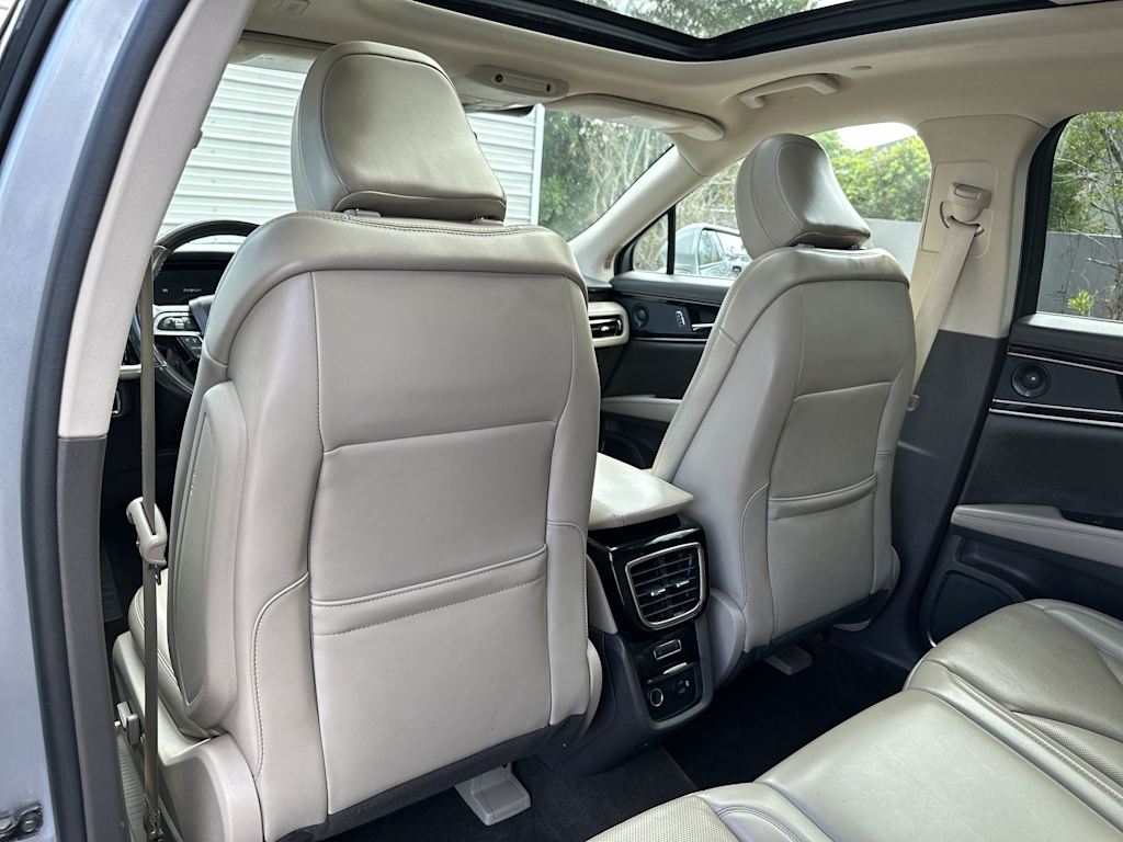 Thumbnail: 2021 Lincoln Nautilus - 12