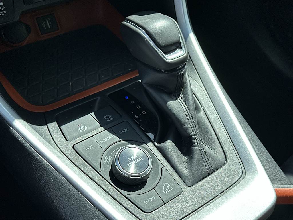Thumbnail: 2024 Toyota RAV4 - 27