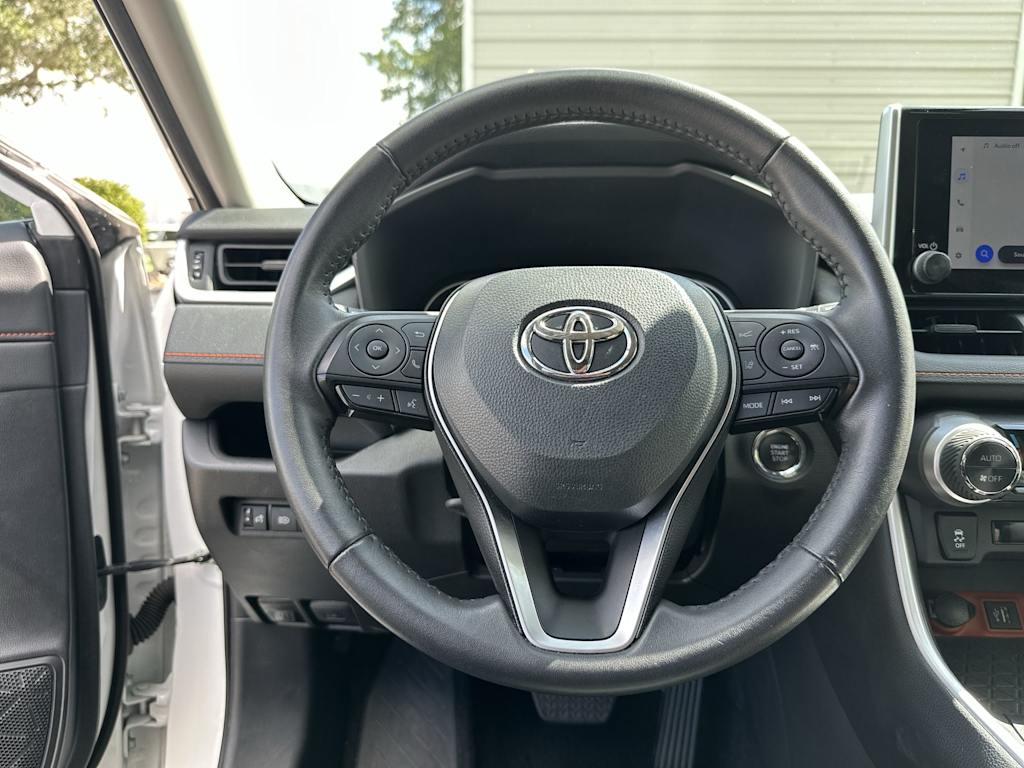 Thumbnail: 2024 Toyota RAV4 - 10