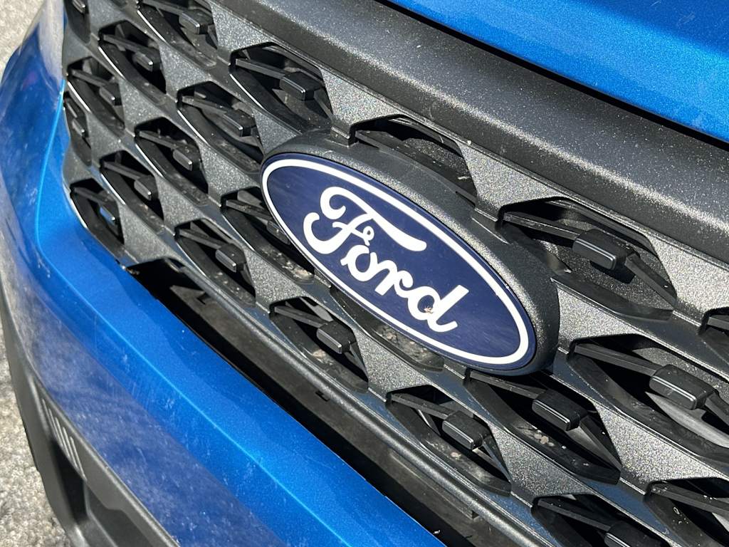 Thumbnail: 2025 Ford Maverick - 7