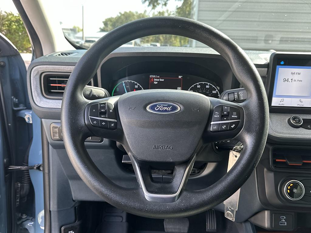 Thumbnail: 2022 Ford Maverick - 9