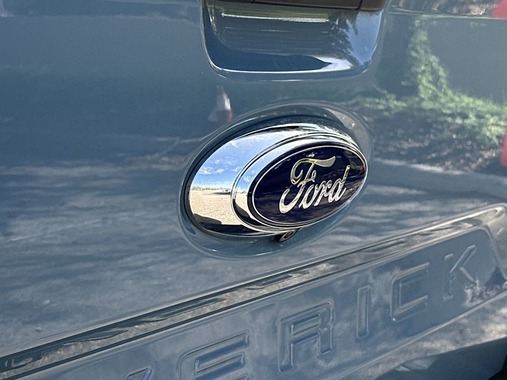 Thumbnail: 2022 Ford Maverick - 6