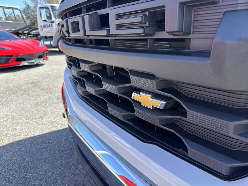 2024 Chevrolet Silverado 1500 Work Truck 8