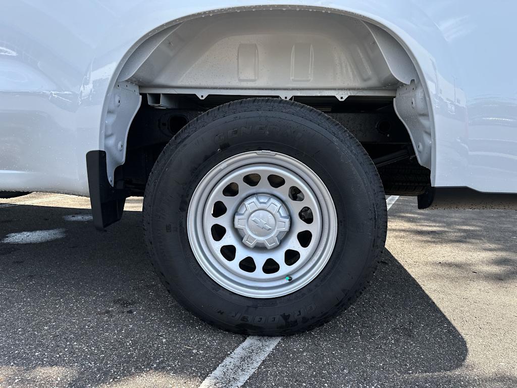 Thumbnail: 2025 Chevrolet Silverado 1500 - 8