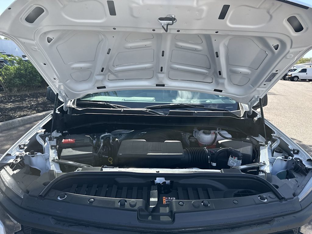 Thumbnail: 2025 Chevrolet Silverado 1500 - 9