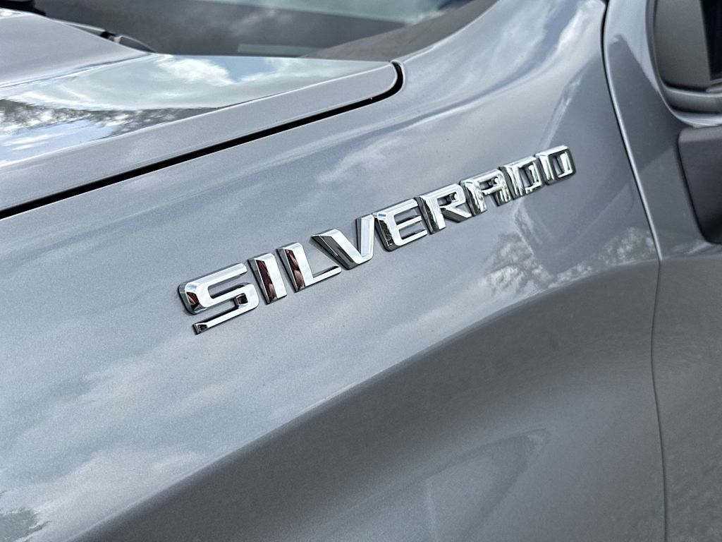 Thumbnail: 2026 Chevrolet Silverado 1500 - 6