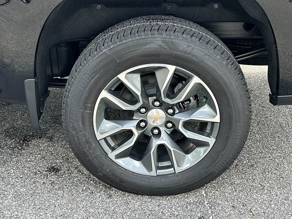 Thumbnail: 2026 Chevrolet Silverado 1500 - 8