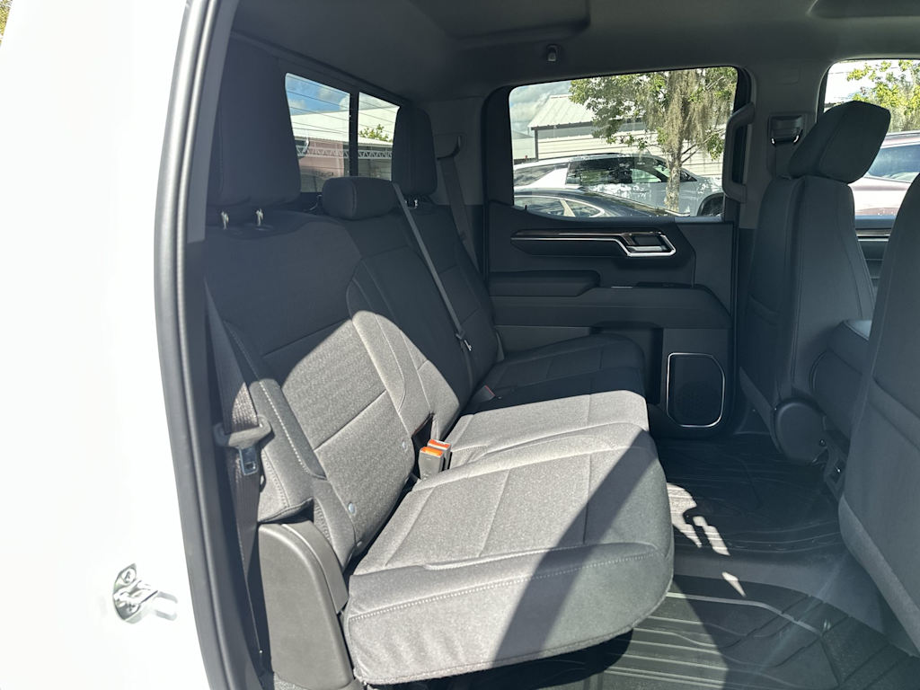 Thumbnail: 2026 Chevrolet Silverado 1500 - 24