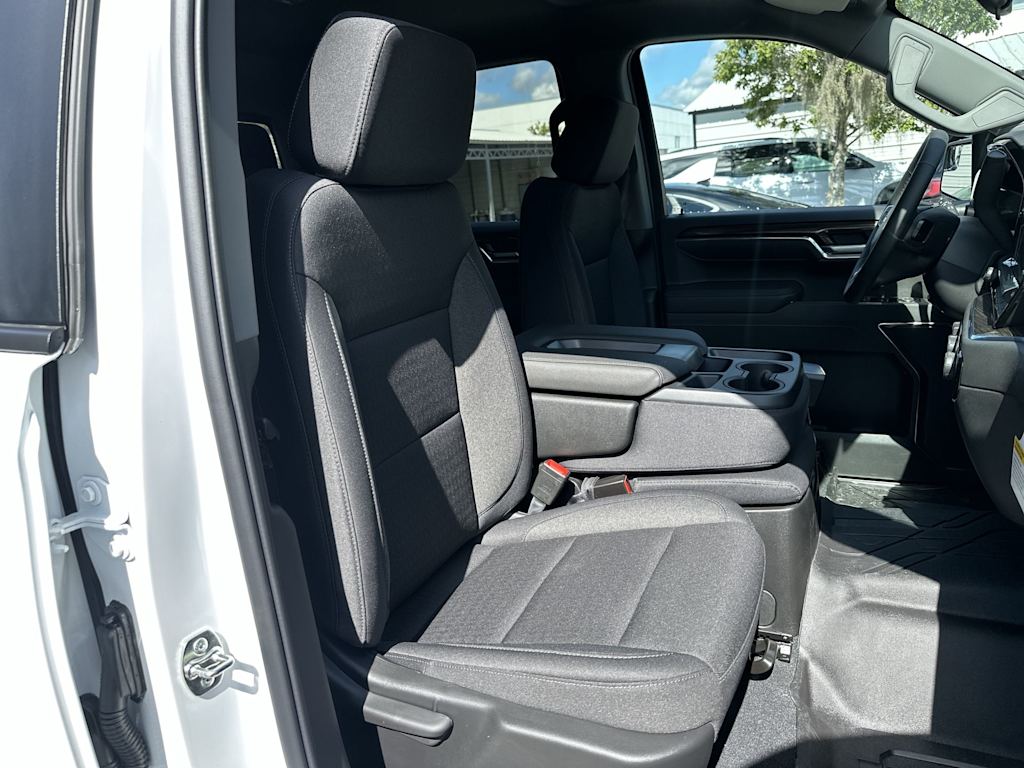 Thumbnail: 2026 Chevrolet Silverado 1500 - 25