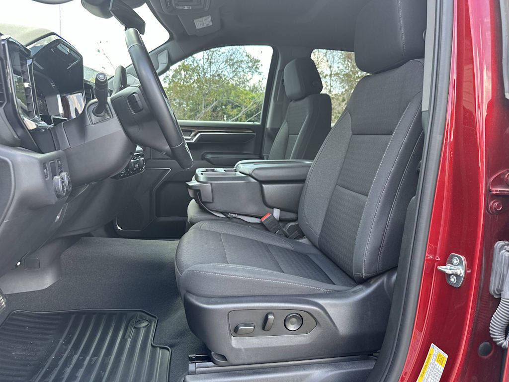 Thumbnail: 2023 Chevrolet Silverado 1500 - 12
