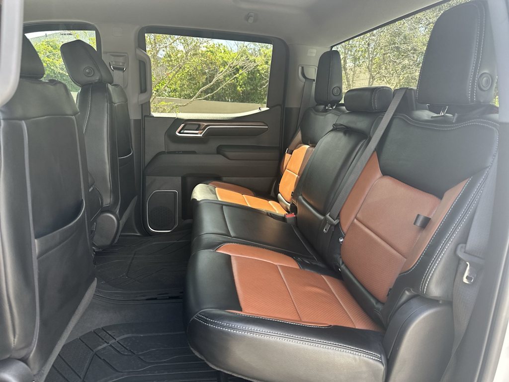 Thumbnail: 2023 Chevrolet Silverado 1500 - 25