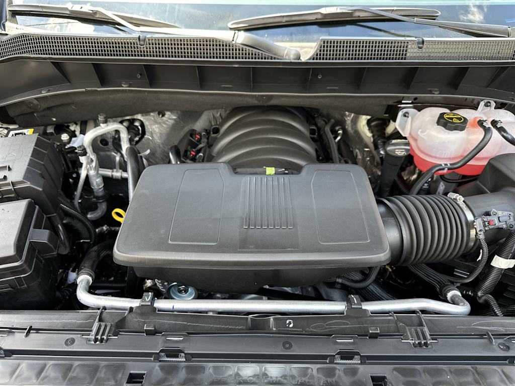 Thumbnail: 2026 Chevrolet Silverado 1500 - 9