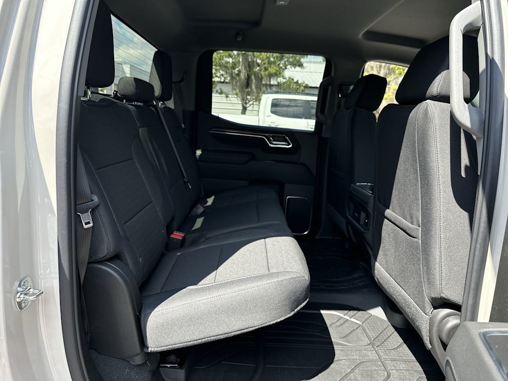 Thumbnail: 2026 Chevrolet Silverado 1500 - 25