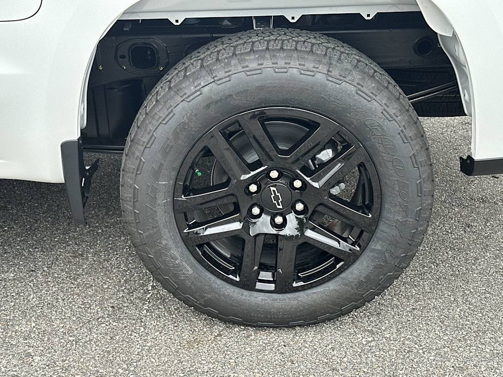 Thumbnail: 2026 Chevrolet Silverado 1500 - 7