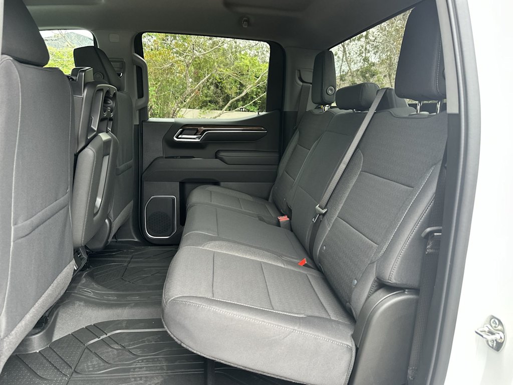 Thumbnail: 2026 Chevrolet Silverado 1500 - 23