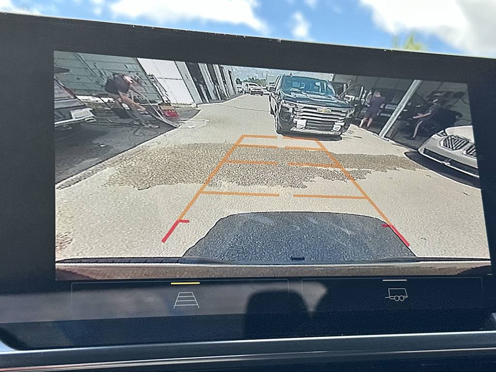 Thumbnail: 2023 Chevrolet Silverado 1500 - 14