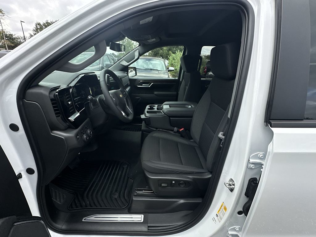 Thumbnail: 2025 Chevrolet Silverado 1500 - 11