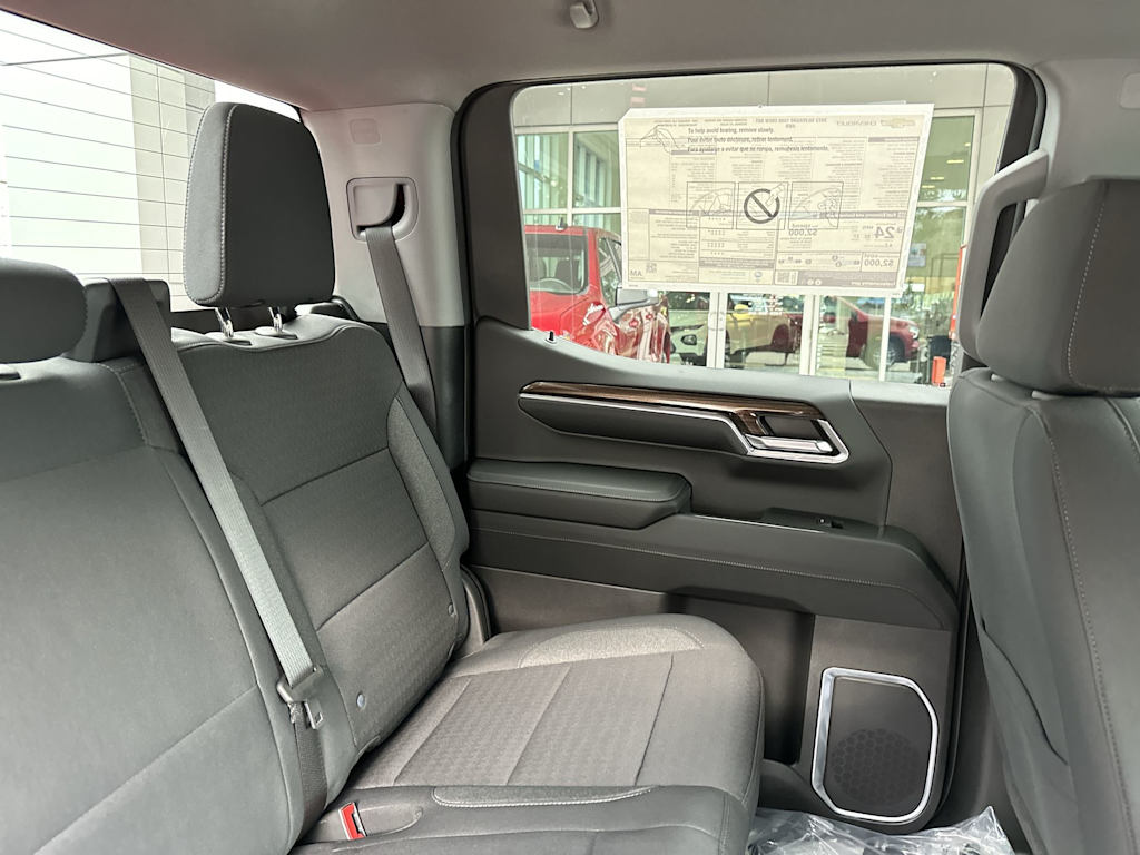 Thumbnail: 2023 Chevrolet Silverado 1500 - 21