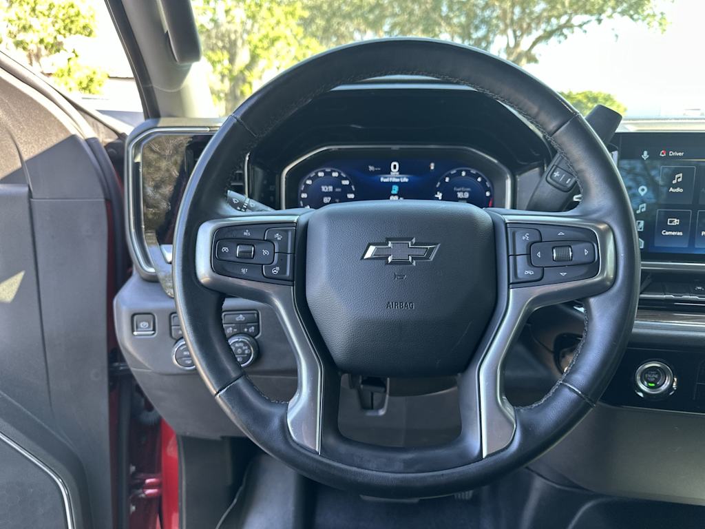 Thumbnail: 2023 Chevrolet Silverado 1500 - 14