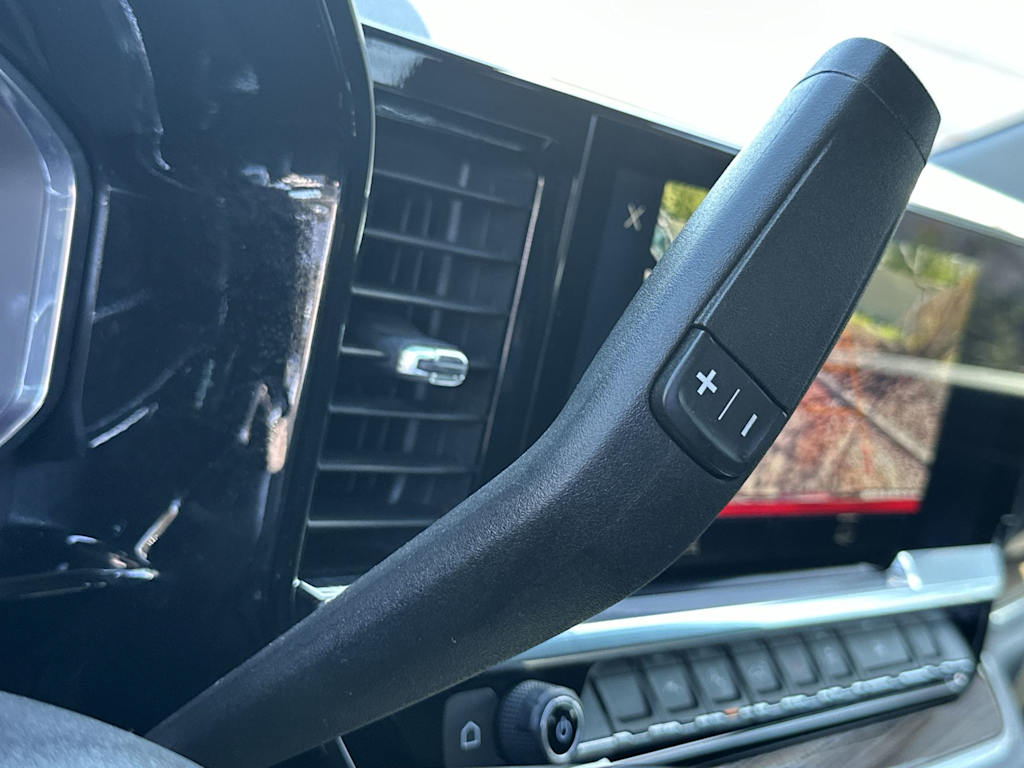 Thumbnail: 2023 Chevrolet Silverado 1500 - 32