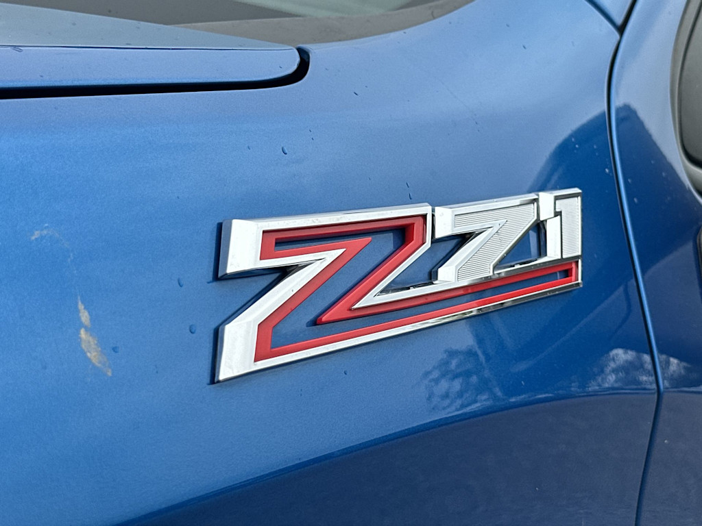 Thumbnail: 2023 Chevrolet Silverado 1500 - 21