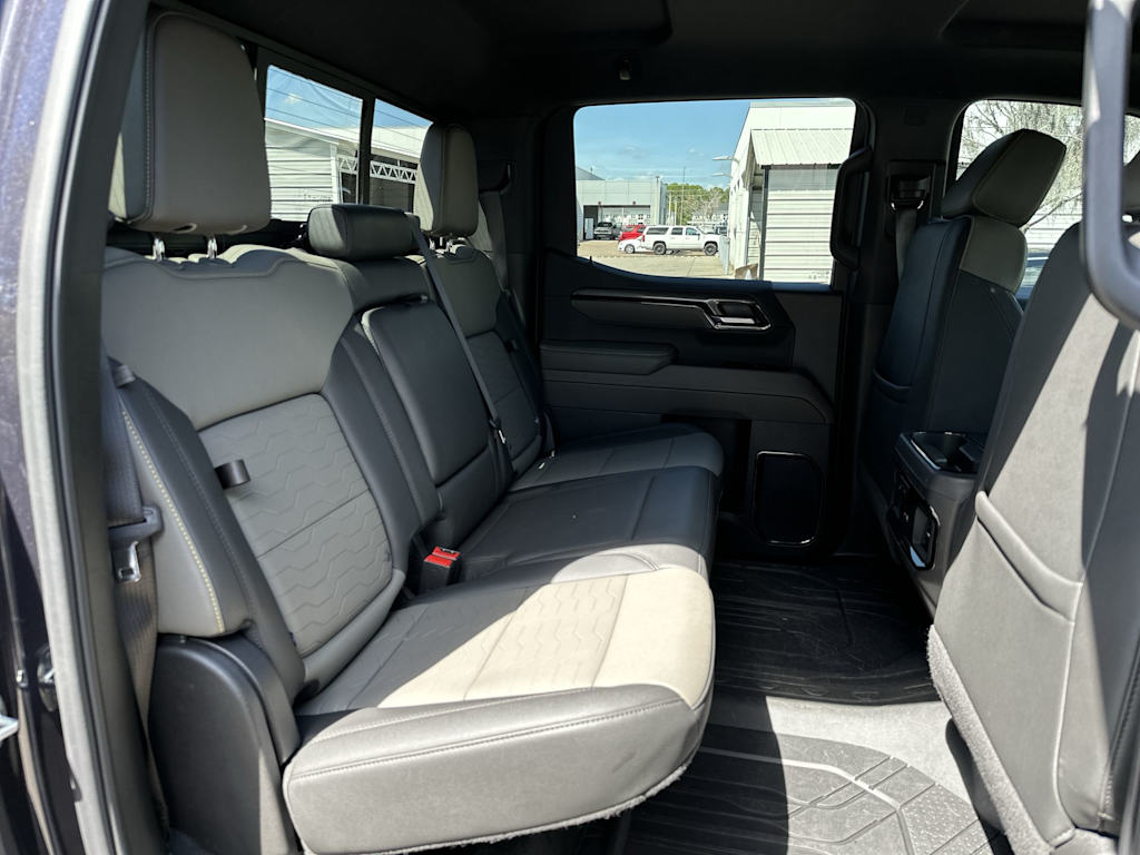 Thumbnail: 2024 Chevrolet Silverado 1500 - 24