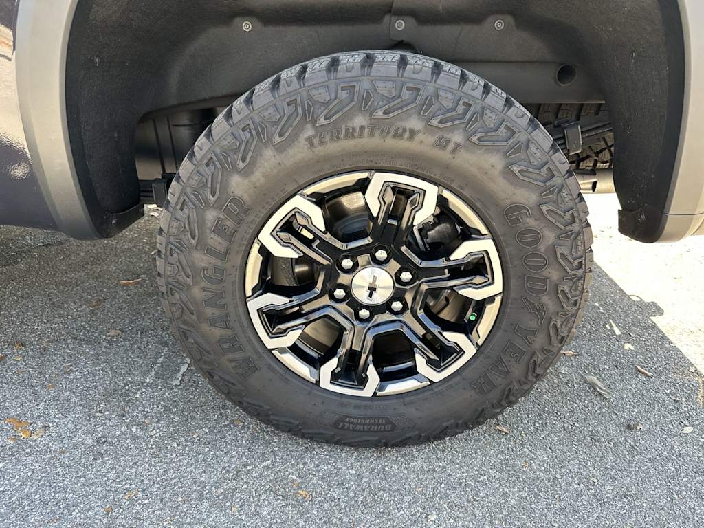 Thumbnail: 2024 Chevrolet Silverado 1500 - 8