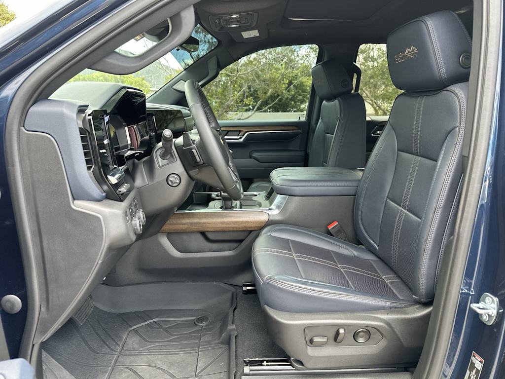 Thumbnail: 2023 Chevrolet Silverado 1500 - 12