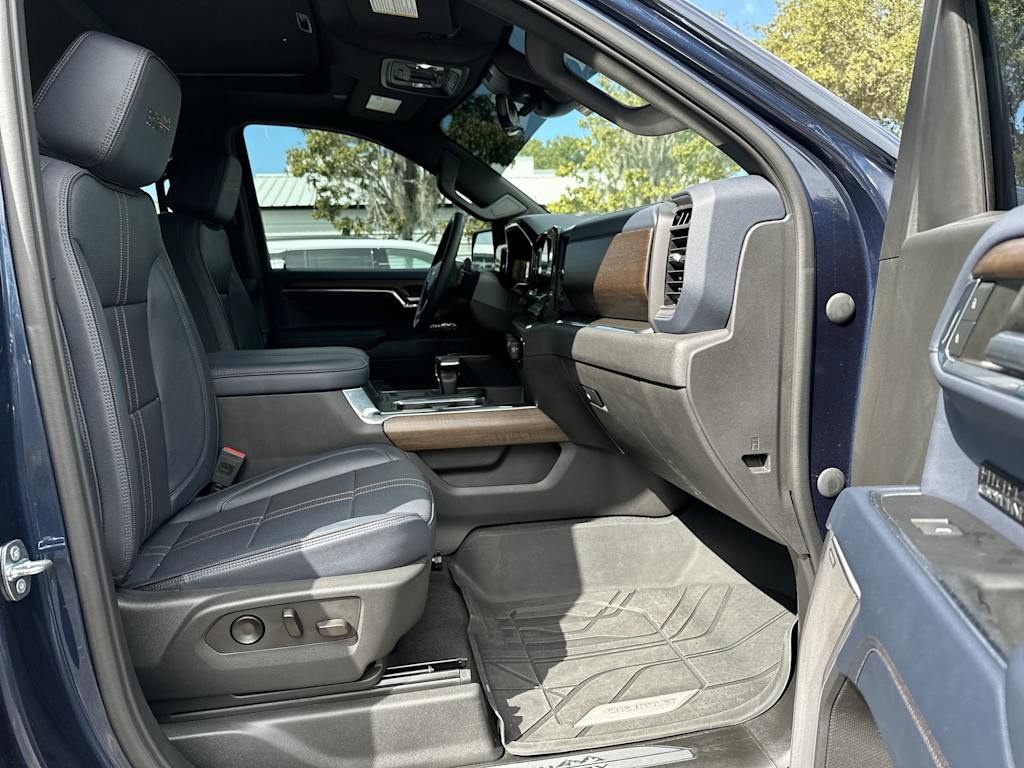 Thumbnail: 2023 Chevrolet Silverado 1500 - 28