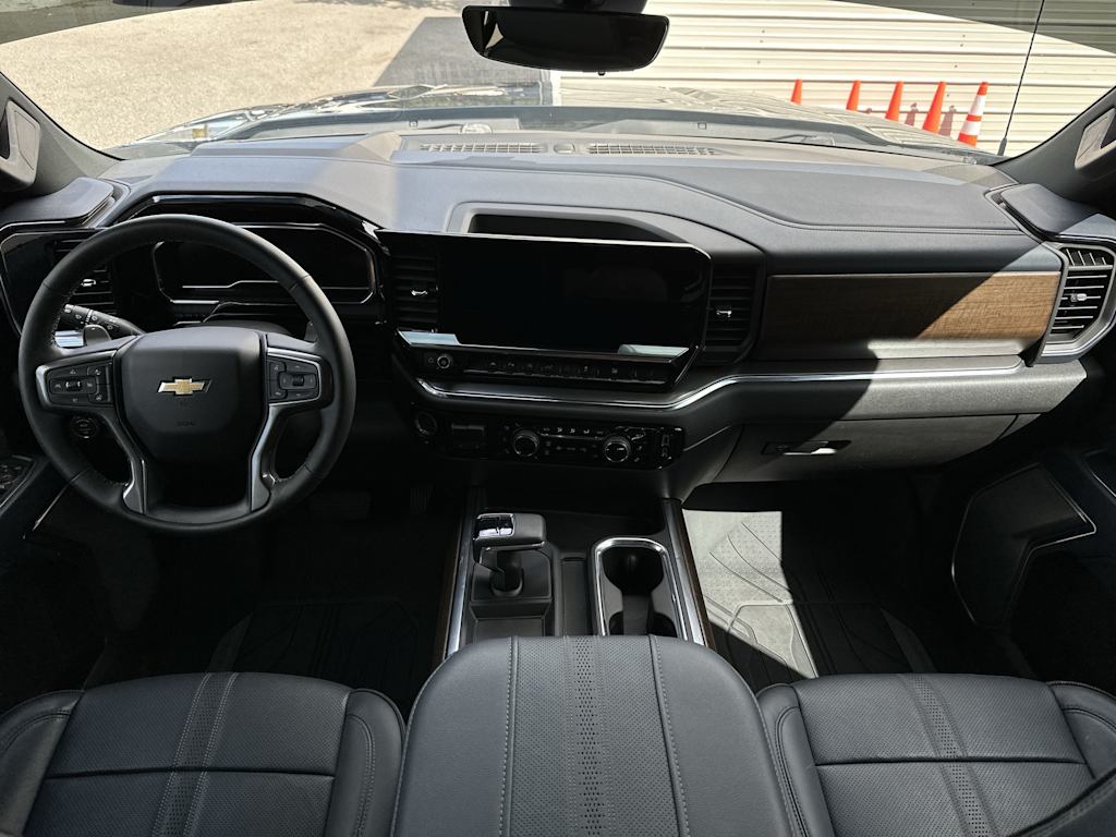 Thumbnail: 2023 Chevrolet Silverado 1500 - 2