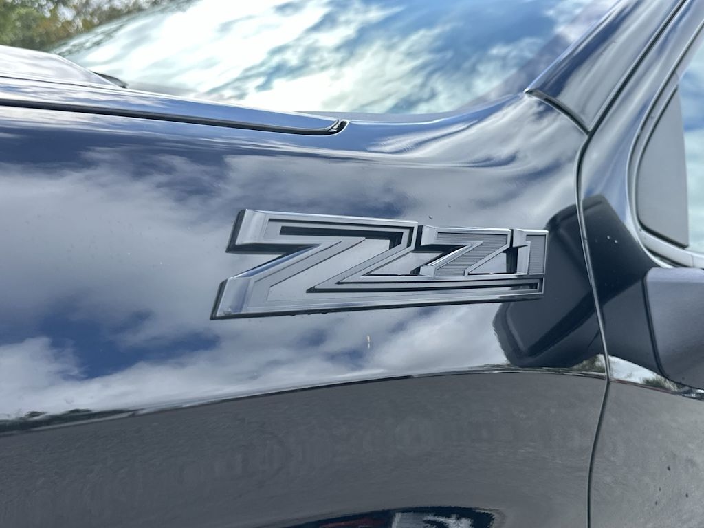 Thumbnail: 2026 Chevrolet Silverado 1500 - 22