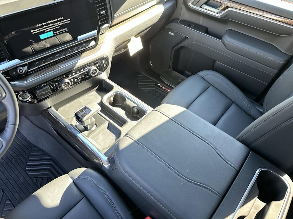 Thumbnail: 2026 Chevrolet Silverado 1500 - 15