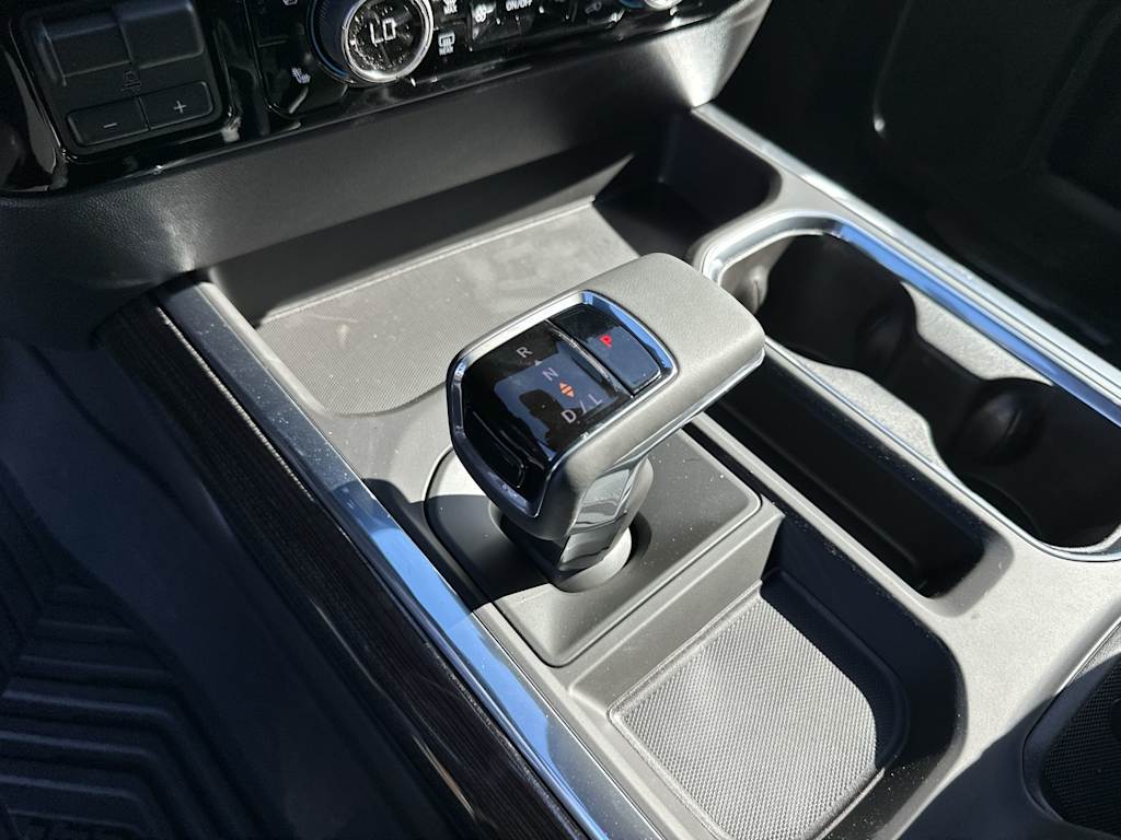 Thumbnail: 2026 Chevrolet Silverado 1500 - 26